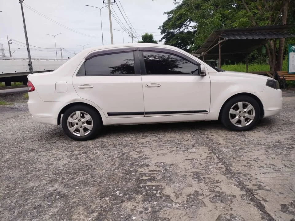 2014 Proton Saga II 2