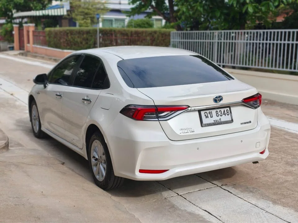 2019 Toyota Corolla Altis XII (E210) 3