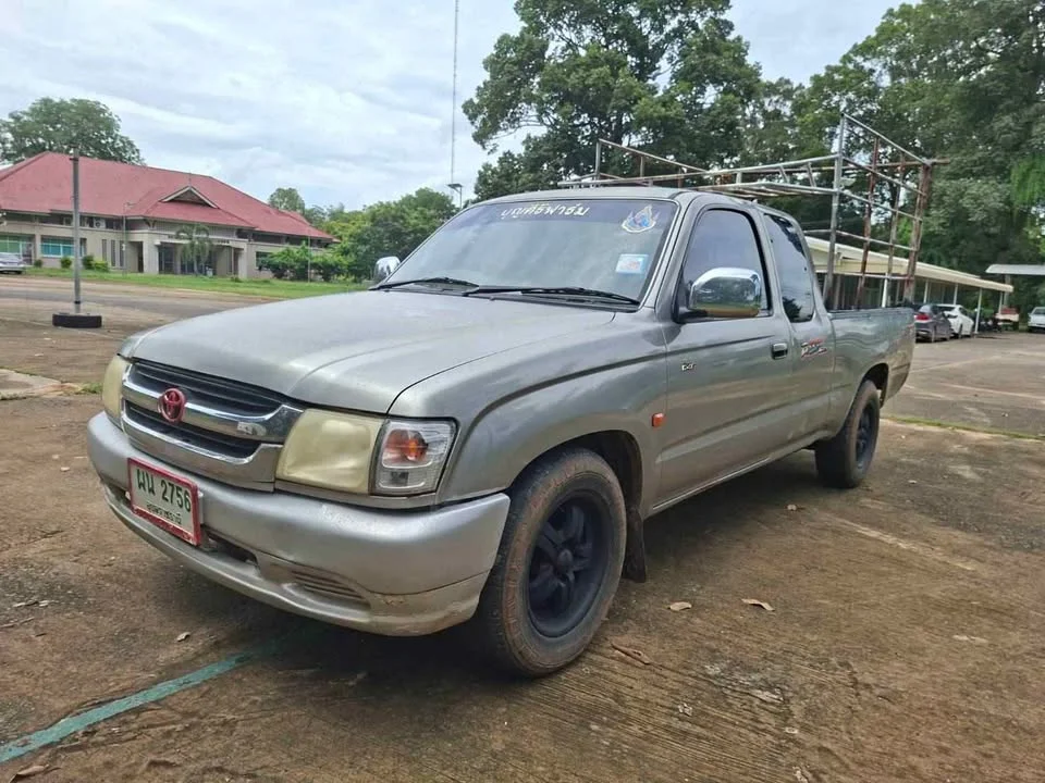 1996 Toyota Hilux Tiger VI 2