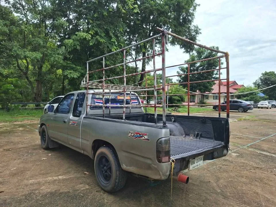 1996 Toyota Hilux Tiger VI 3