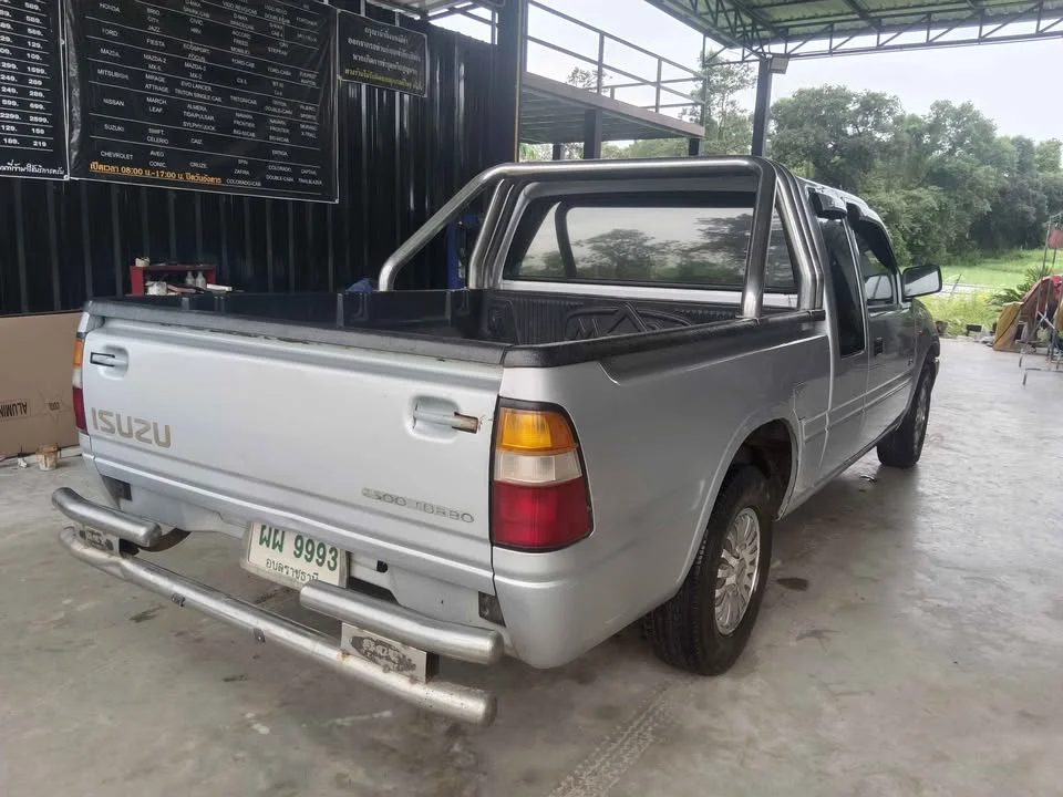 1998 Isuzu Faster Dragon Eyes III 3