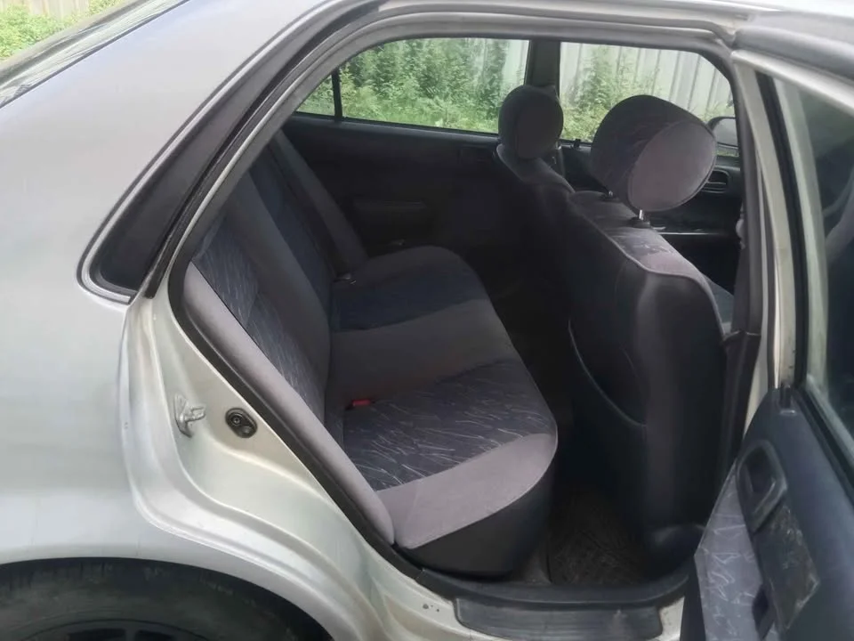 2000 Toyota Corolla Altis VIII (E110) 3