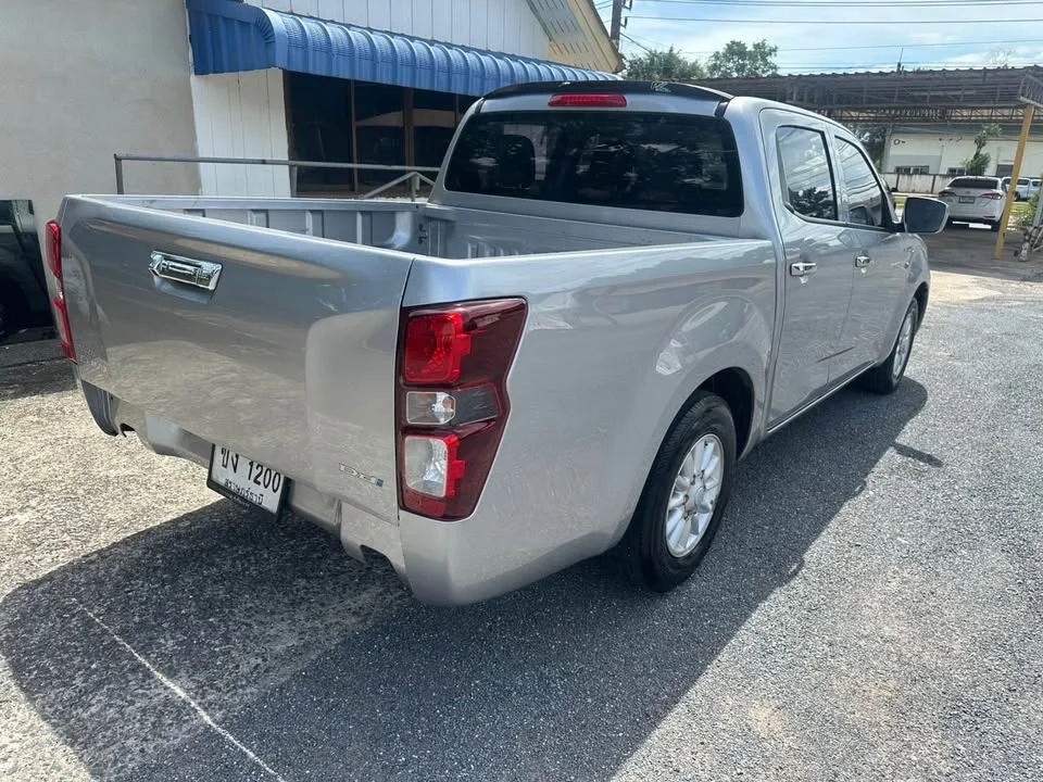 2021 Isuzu D-Max III (RG) 3