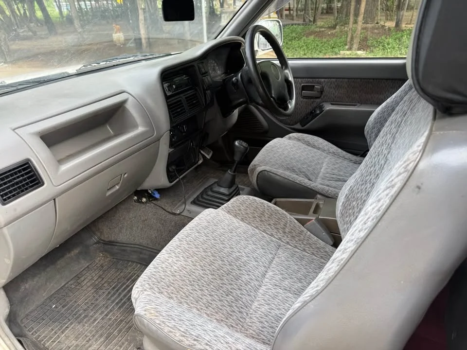 2001 Isuzu Faster Dragon Eyes III 3