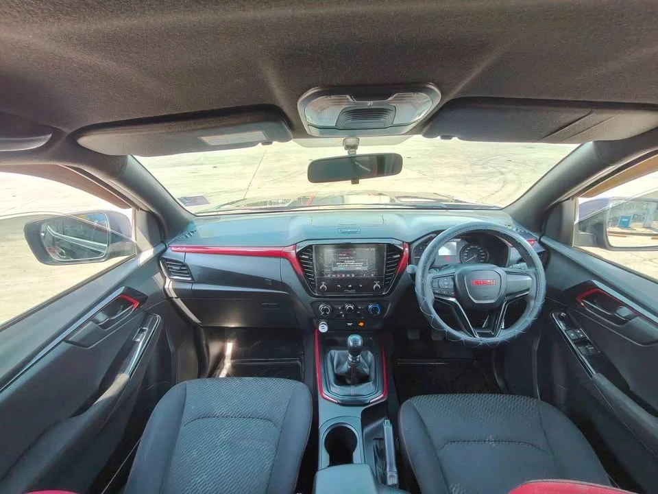 2024 Isuzu D-Max III (RG) 3