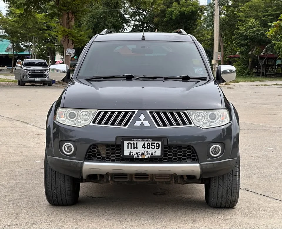 2010 Mitsubishi Pajero Sport II 3