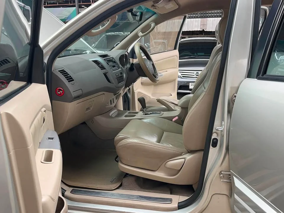 2008 Toyota Fortuner I 2