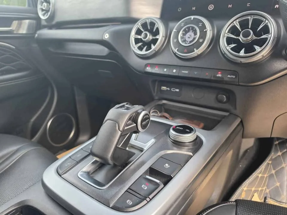 2023 GWM Tank 300 3