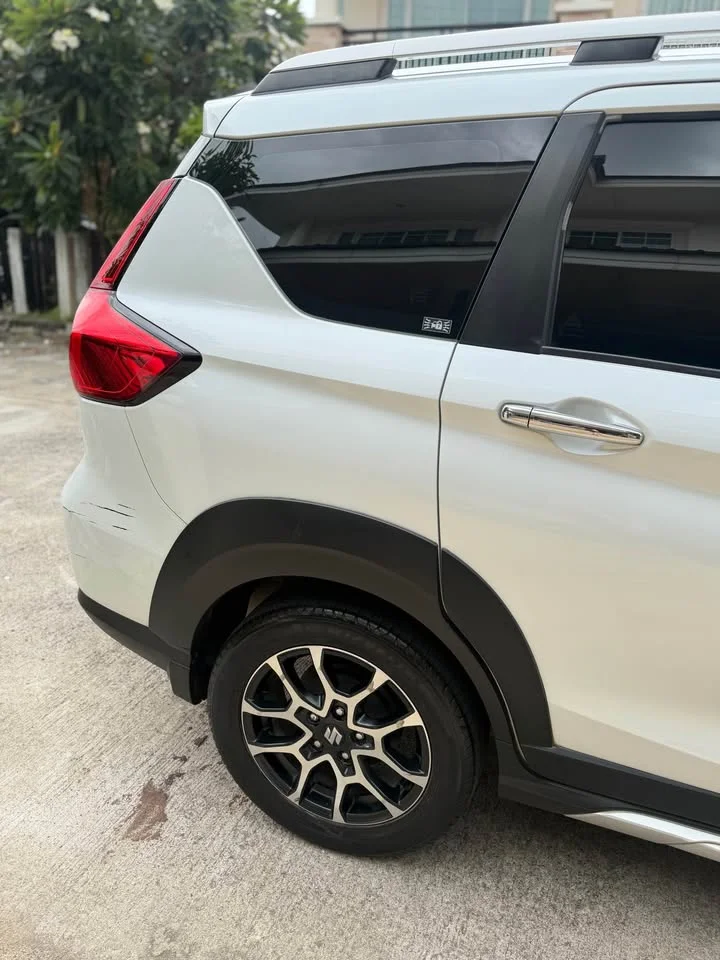 2020 Suzuki Ertiga II 3
