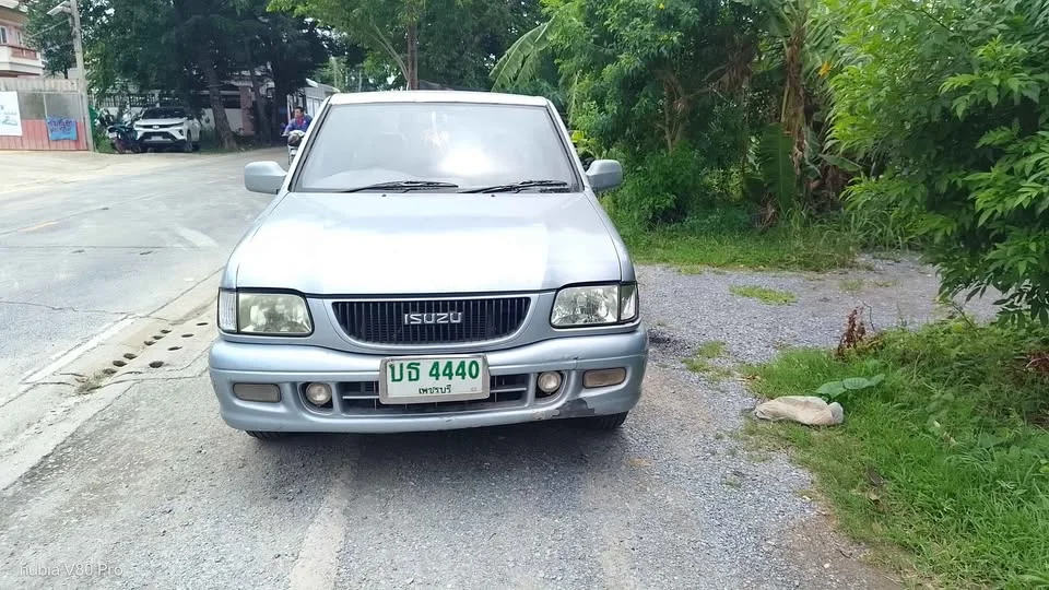2000 Isuzu Faster Dragon Eyes III 2