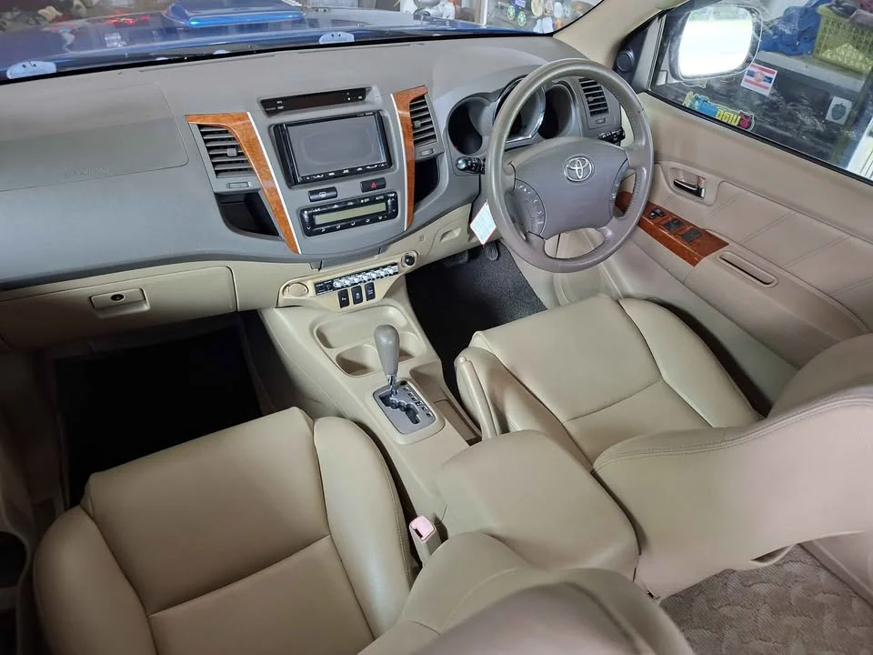 2009 Toyota Fortuner I 2