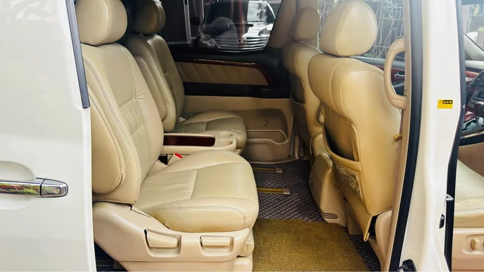 2002 Toyota Alphard, Vellfire I (AH10) 3