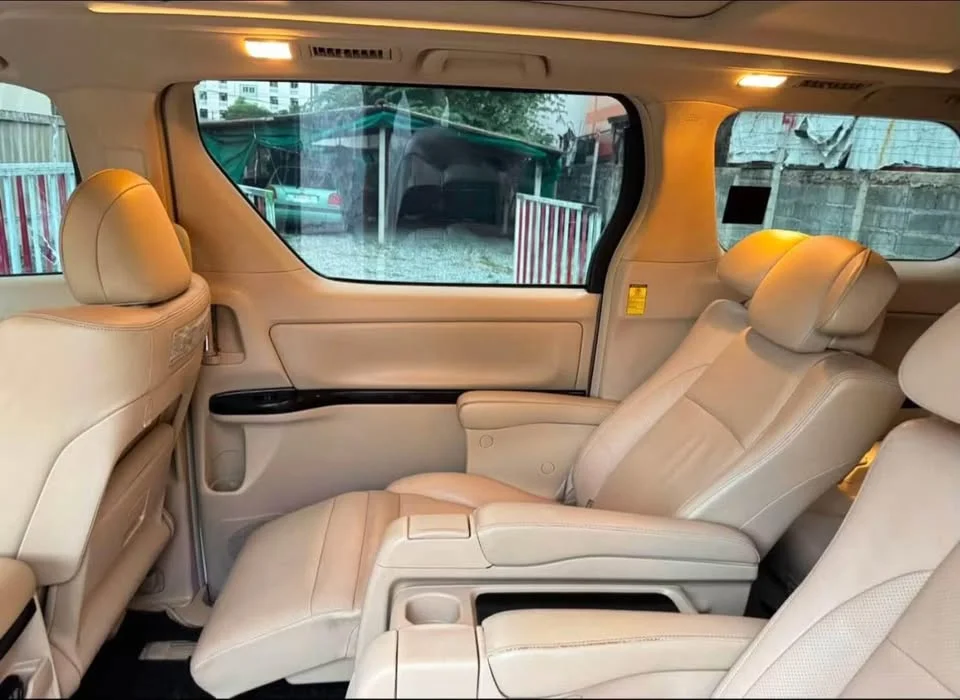 2012 Toyota Alphard, Vellfire II (AH20) 3