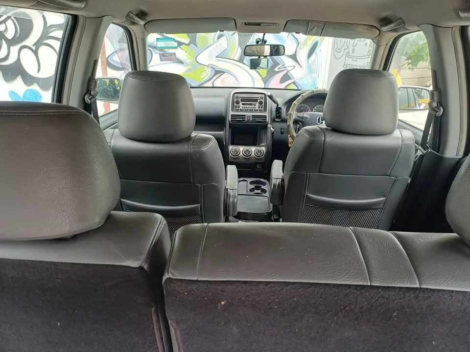 2002 Honda CR-V II 3