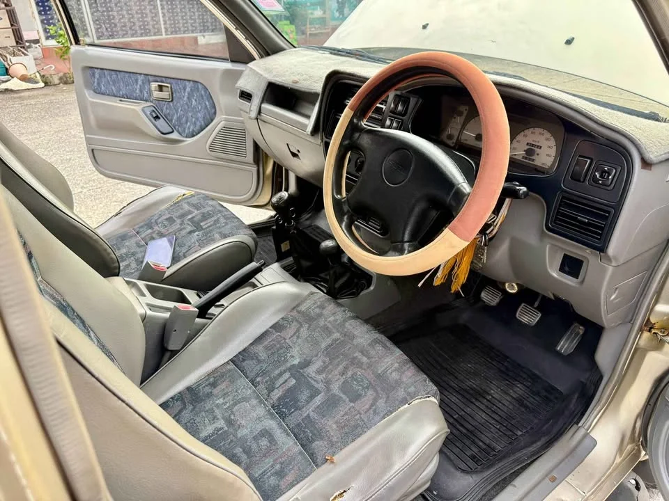 2003 Isuzu Faster Dragon Eyes III 2