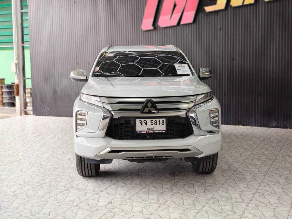 2021 Mitsubishi Pajero Sport III 2