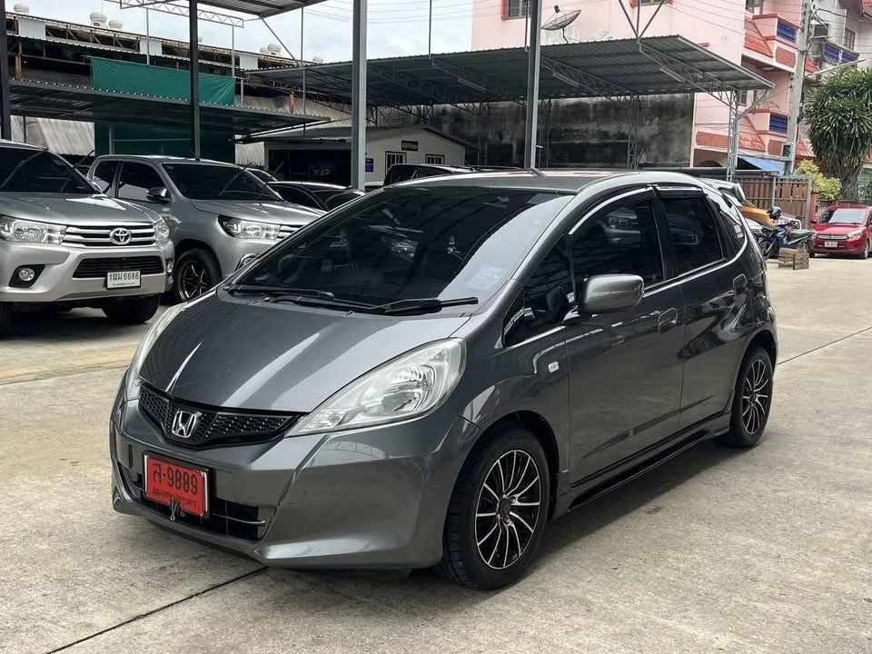 2013 Honda Jazz II 3