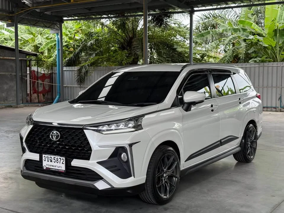 2022 Toyota Veloz III 2