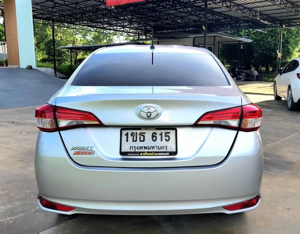 2021 Toyota Yaris ATIV III 2
