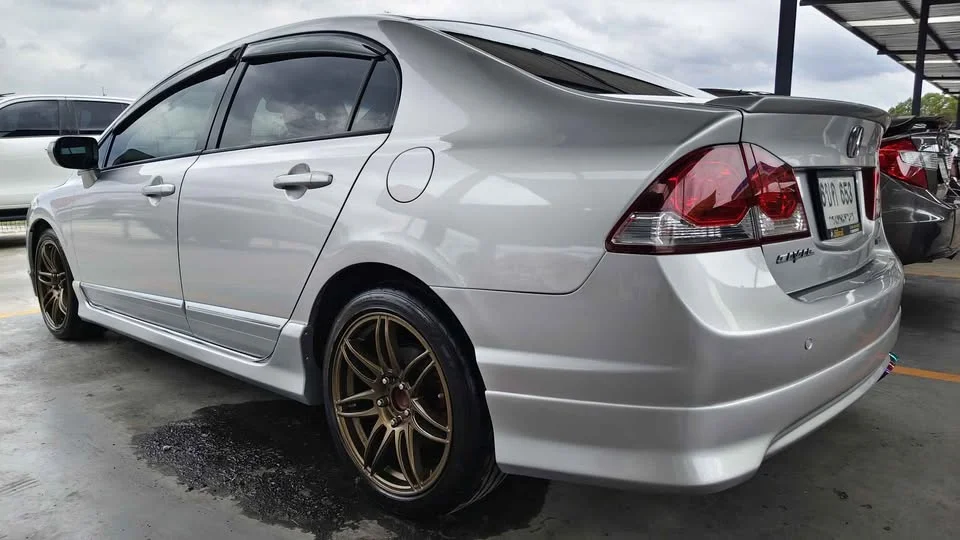 2010 Honda Civic VIII 2