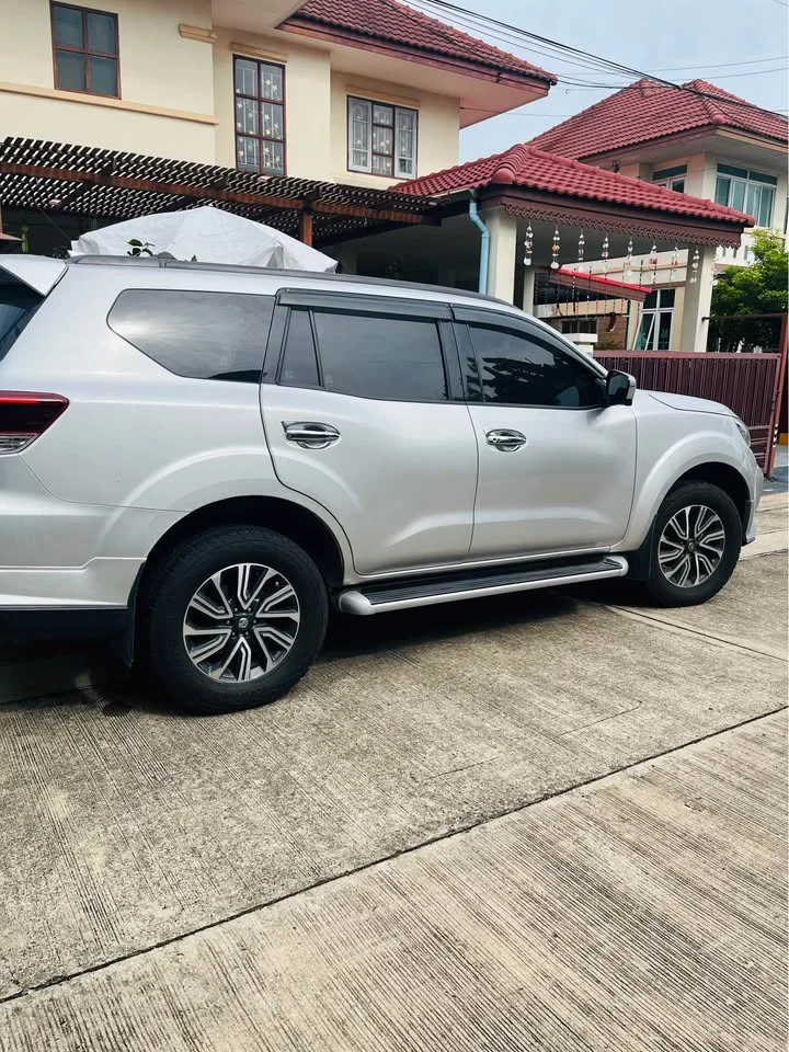 2020 Nissan Terra 3