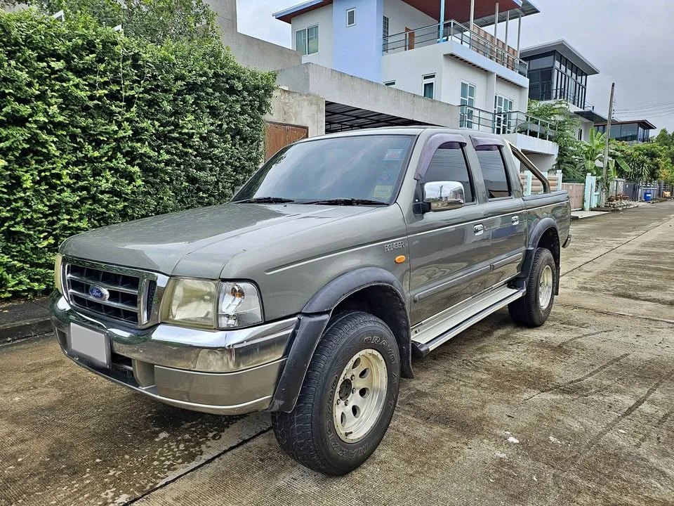 2005 Mazda 2500 Fighter V 2