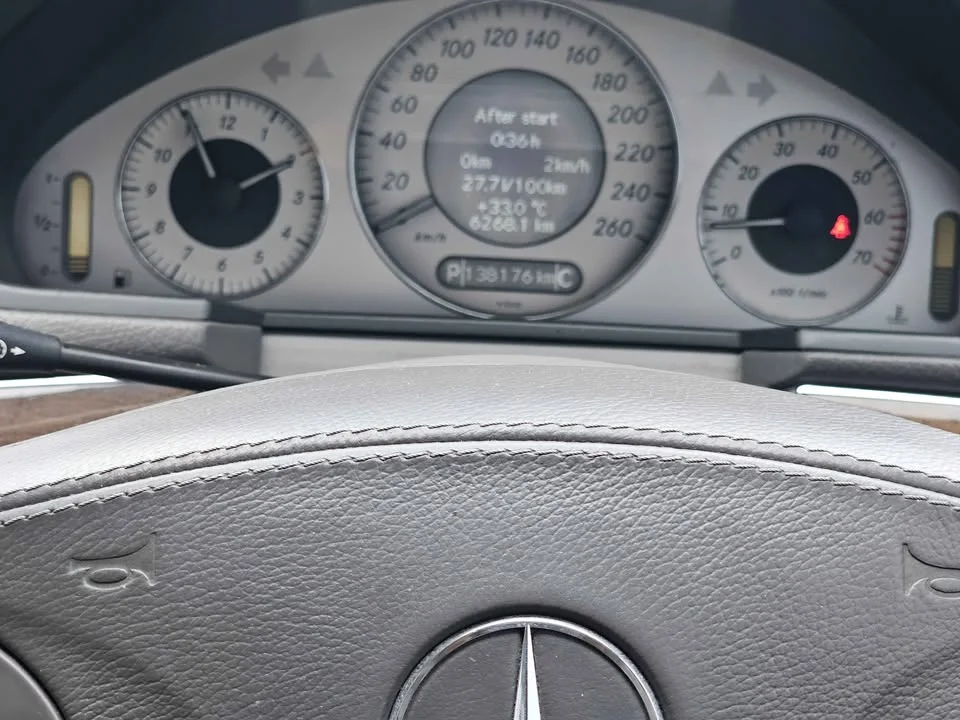 2004 Benz E-Class W211 2