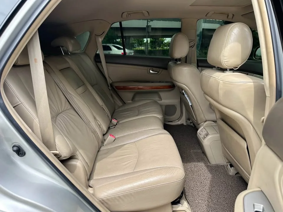 2004 Lexus RX II 3