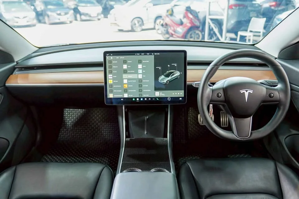 2020 Tesla Model 3 2