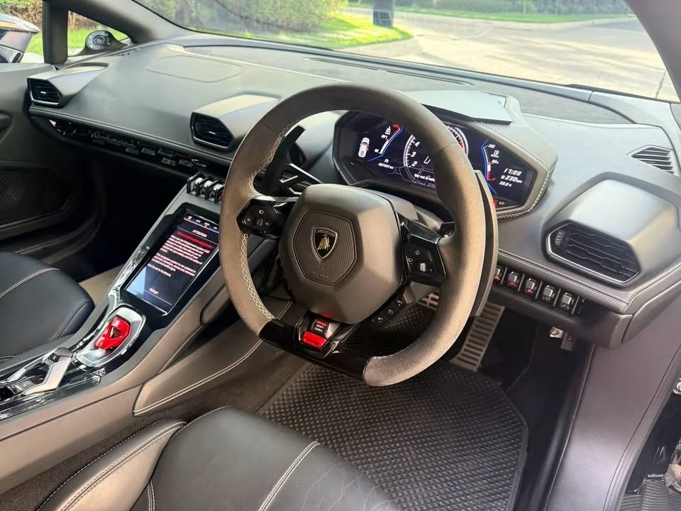 2019 Lamborghini Huracan 2