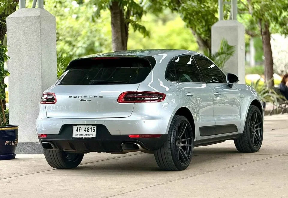 2014 Porsche Macan I 3