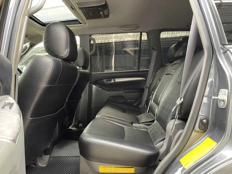 2002 Toyota Land Cruiser Prado J120 2