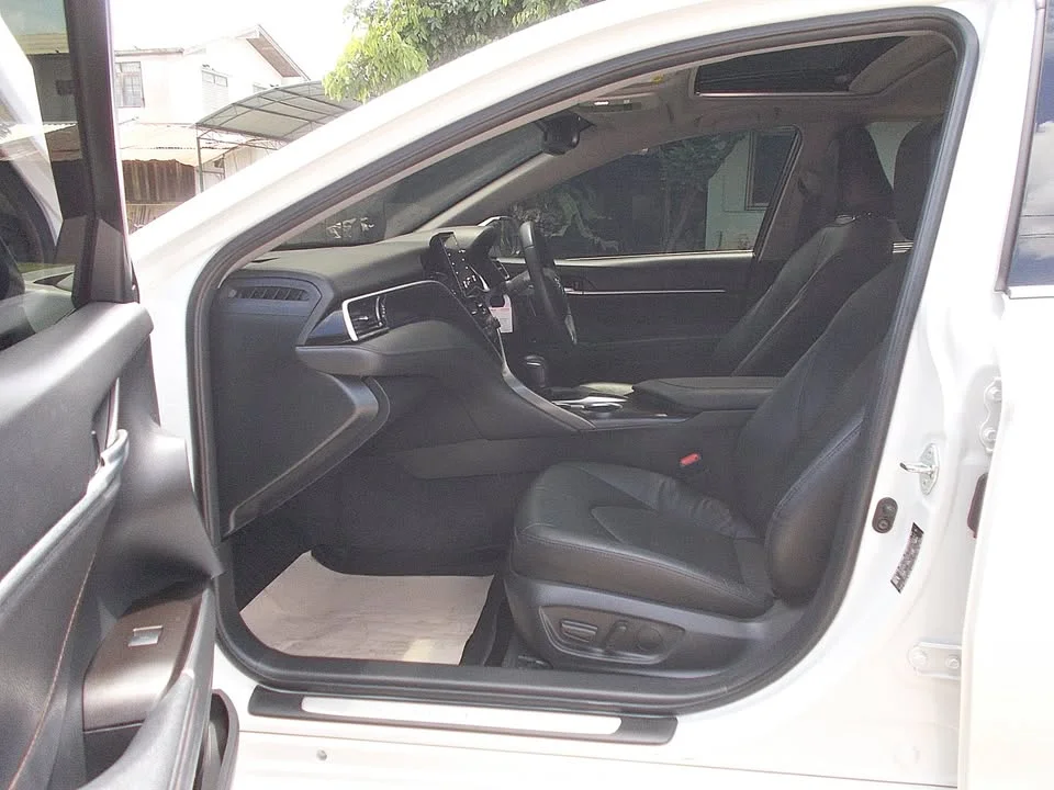 2022 Toyota Camry VIII (XV70) 2
