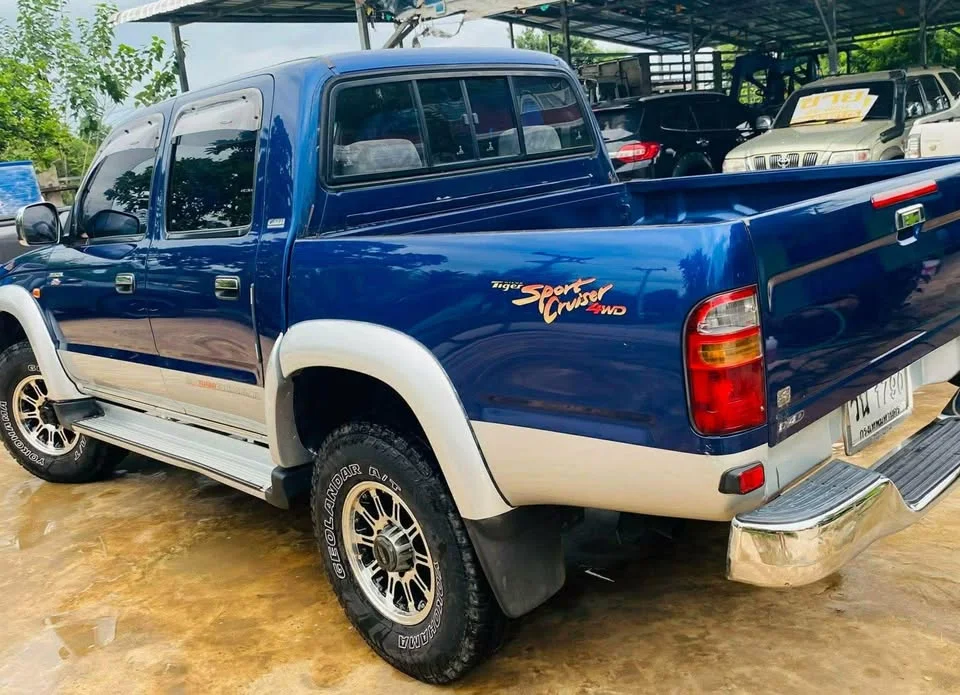 Toyota Hilux Tiger VI 2