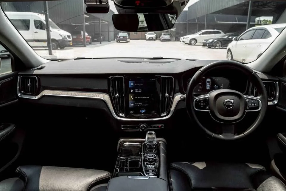 2021 Volvo V60 II 2