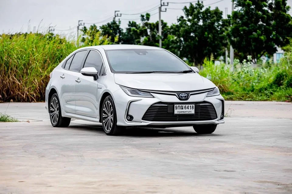 2020 Toyota Corolla Altis XII (E210) 3