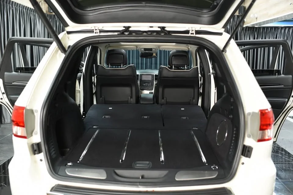 2013 Jeep Grand Cherokee WK2 3