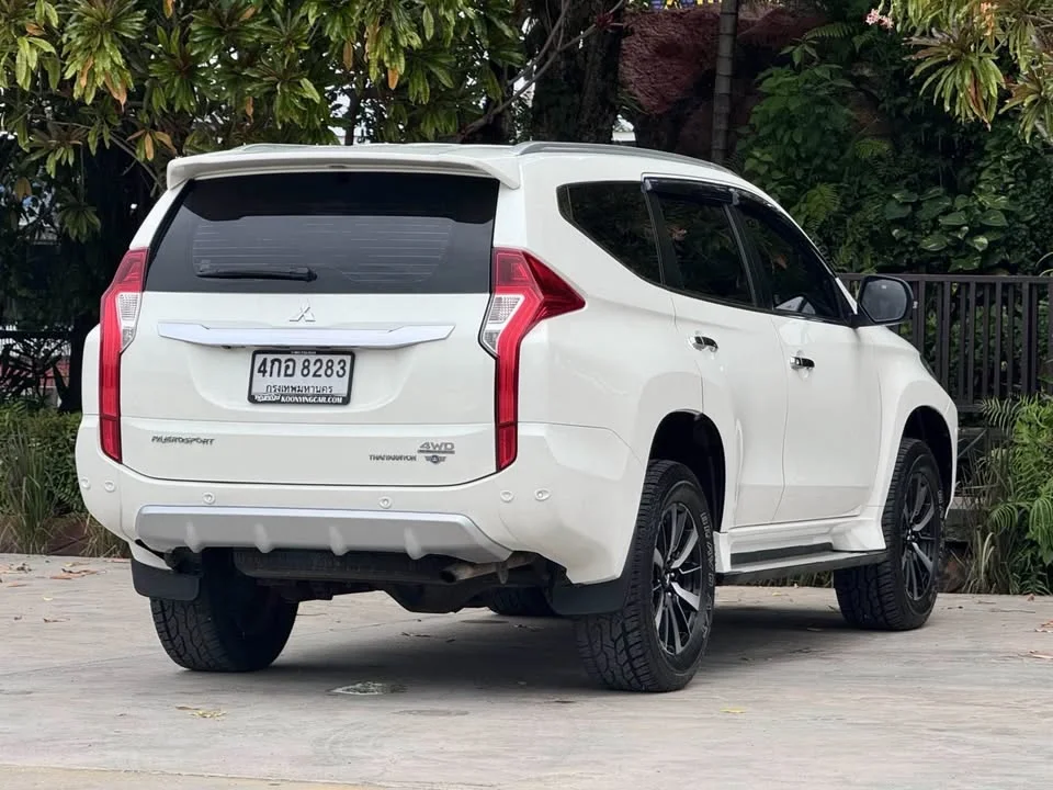 2016 Mitsubishi Pajero Sport III 3