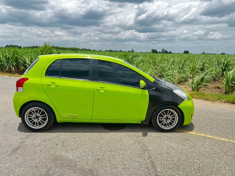 2009 Toyota Yaris II 3
