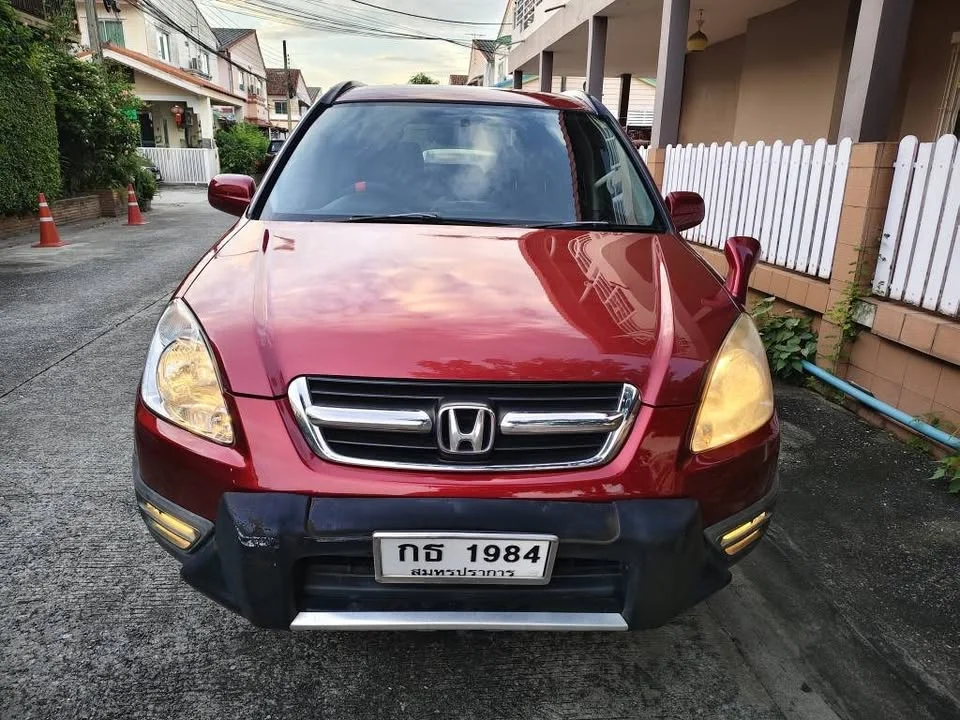 2002 Honda CR-V II 3
