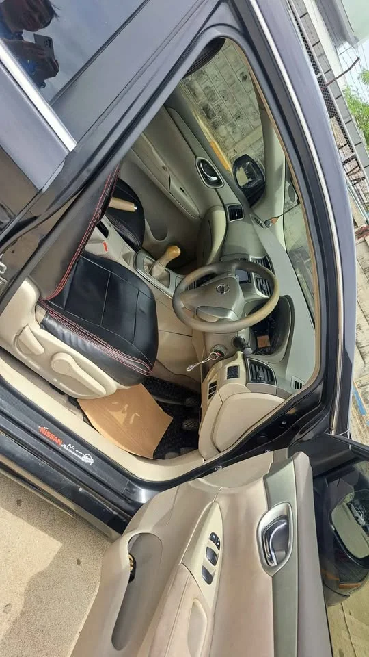 2012 Nissan Sylphy III (B17) 3