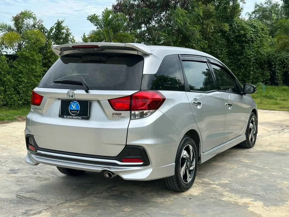 2014 Honda Mobilio II 2