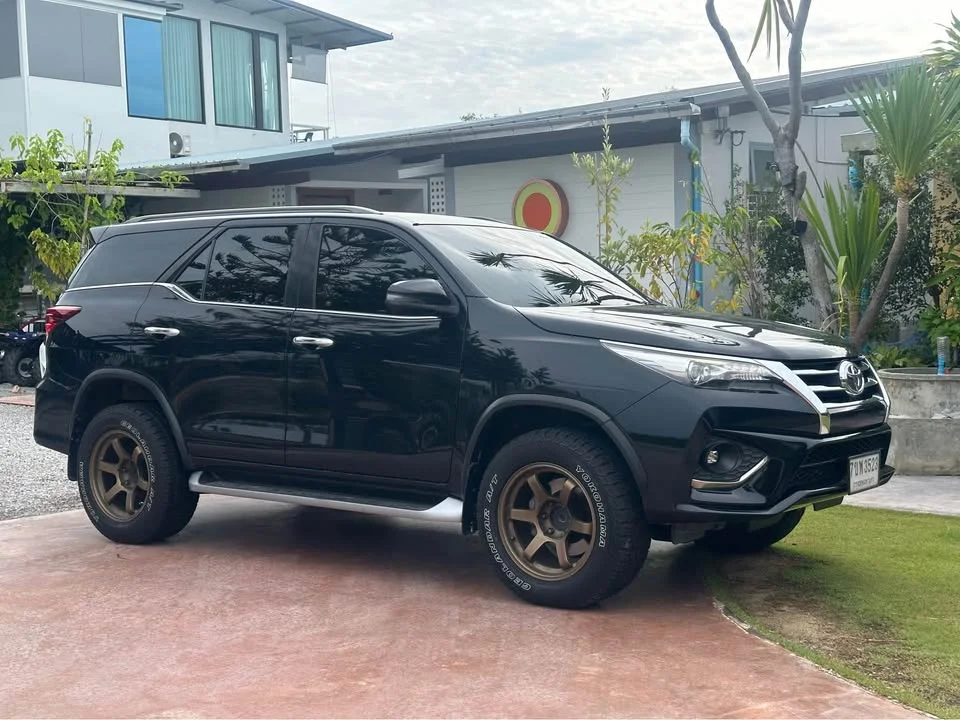 2018 Toyota Fortuner II 3