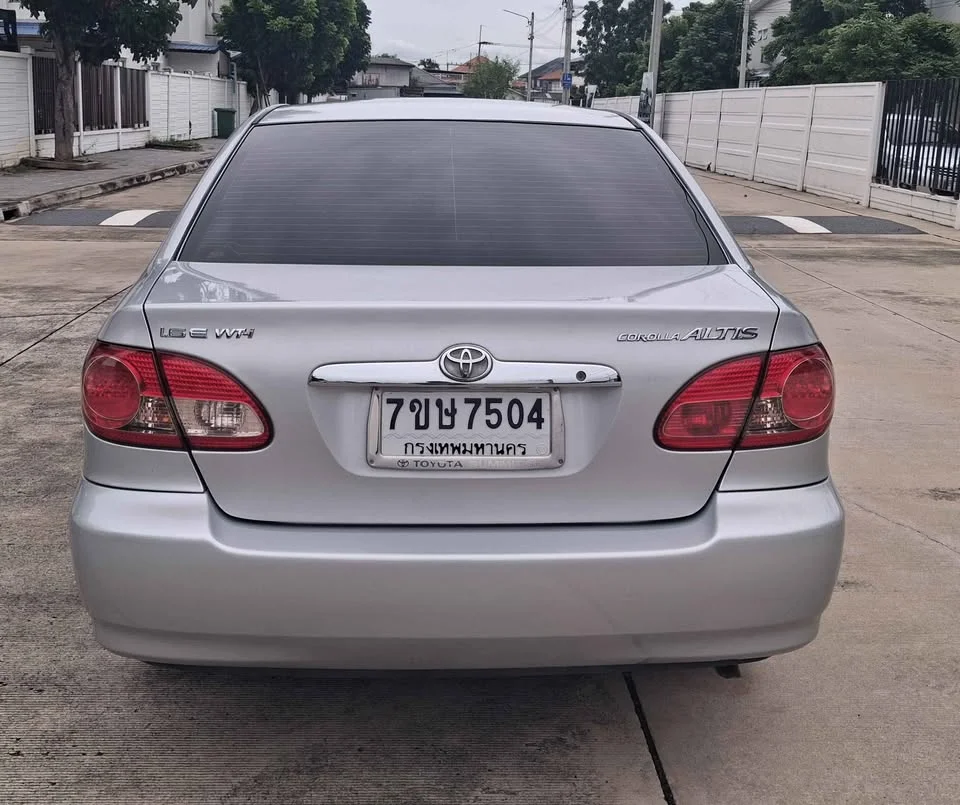 2005 Toyota Corolla Altis IX (E120) 2