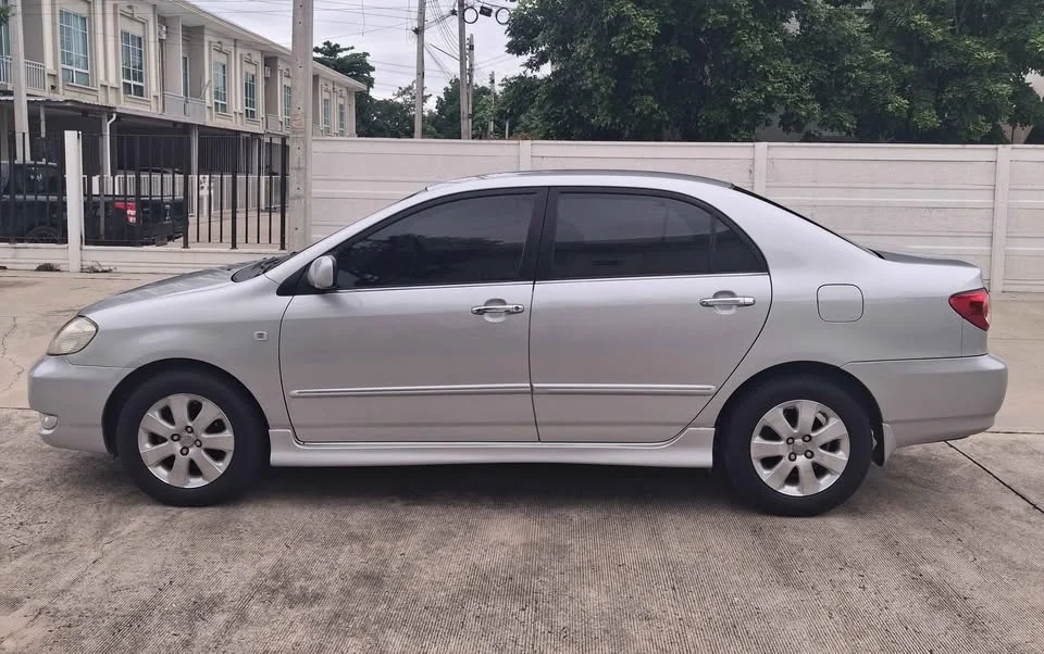 2005 Toyota Corolla Altis IX (E120) 3