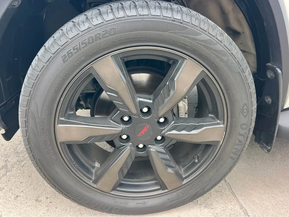 2017 Toyota Fortuner II 3