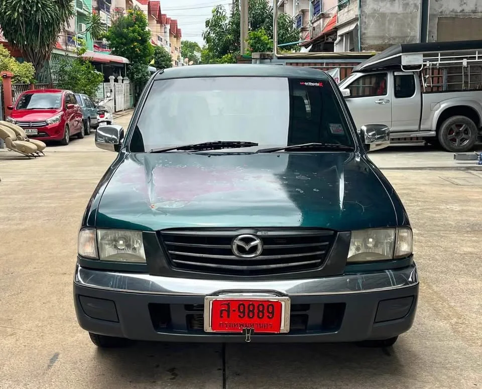 2003 Mazda 2500 Fighter V 3