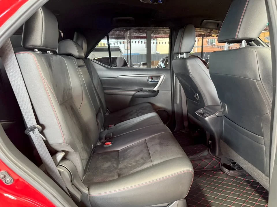 2022 Toyota Fortuner II 2