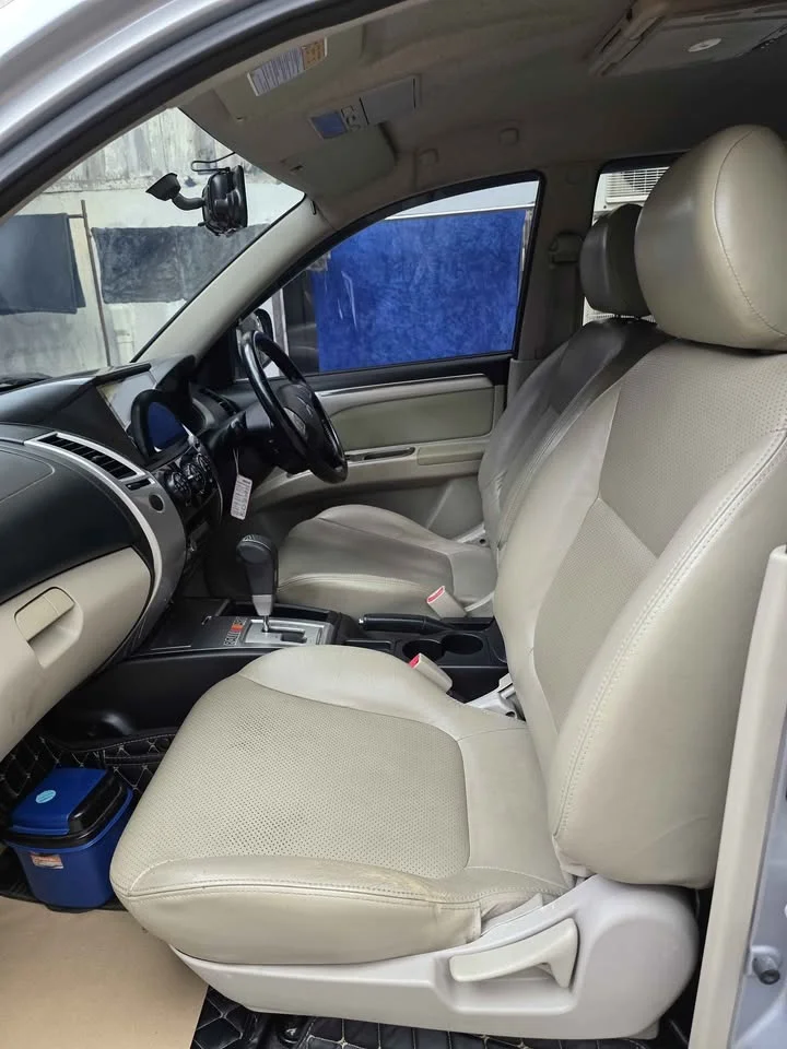 2010 Mitsubishi Pajero Sport II 2