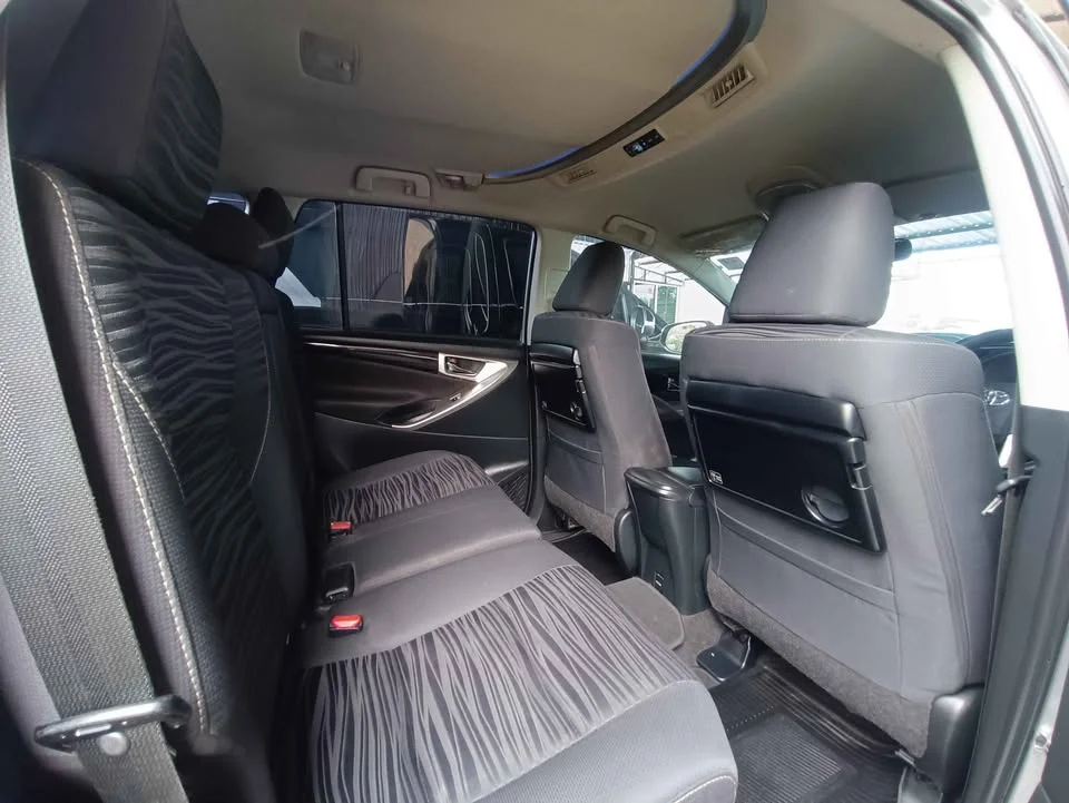 2021 Toyota Innova II 2